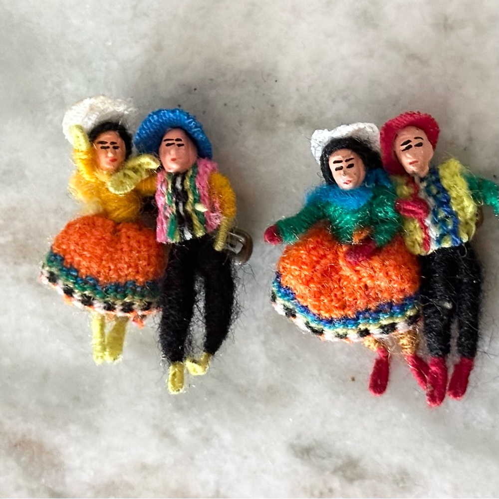 Handmade Vintage Mexico Souvenir Dancing Couple Lapel Pins - Brooch Set of 3 - Picture 4 of 13